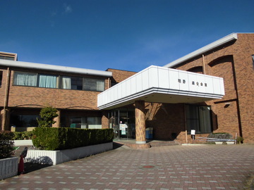 明野図書館外観