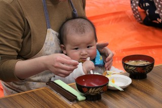 小さなお友達も試食