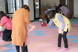 人形とのふれあい