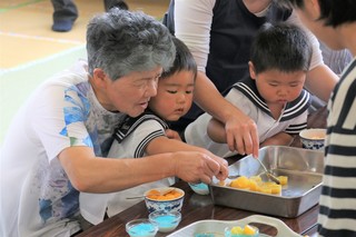 調理する様子