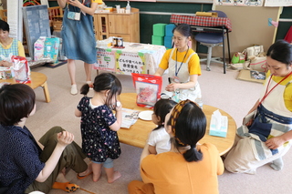 試食会の様子