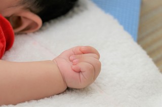赤ちゃんの手.JPG