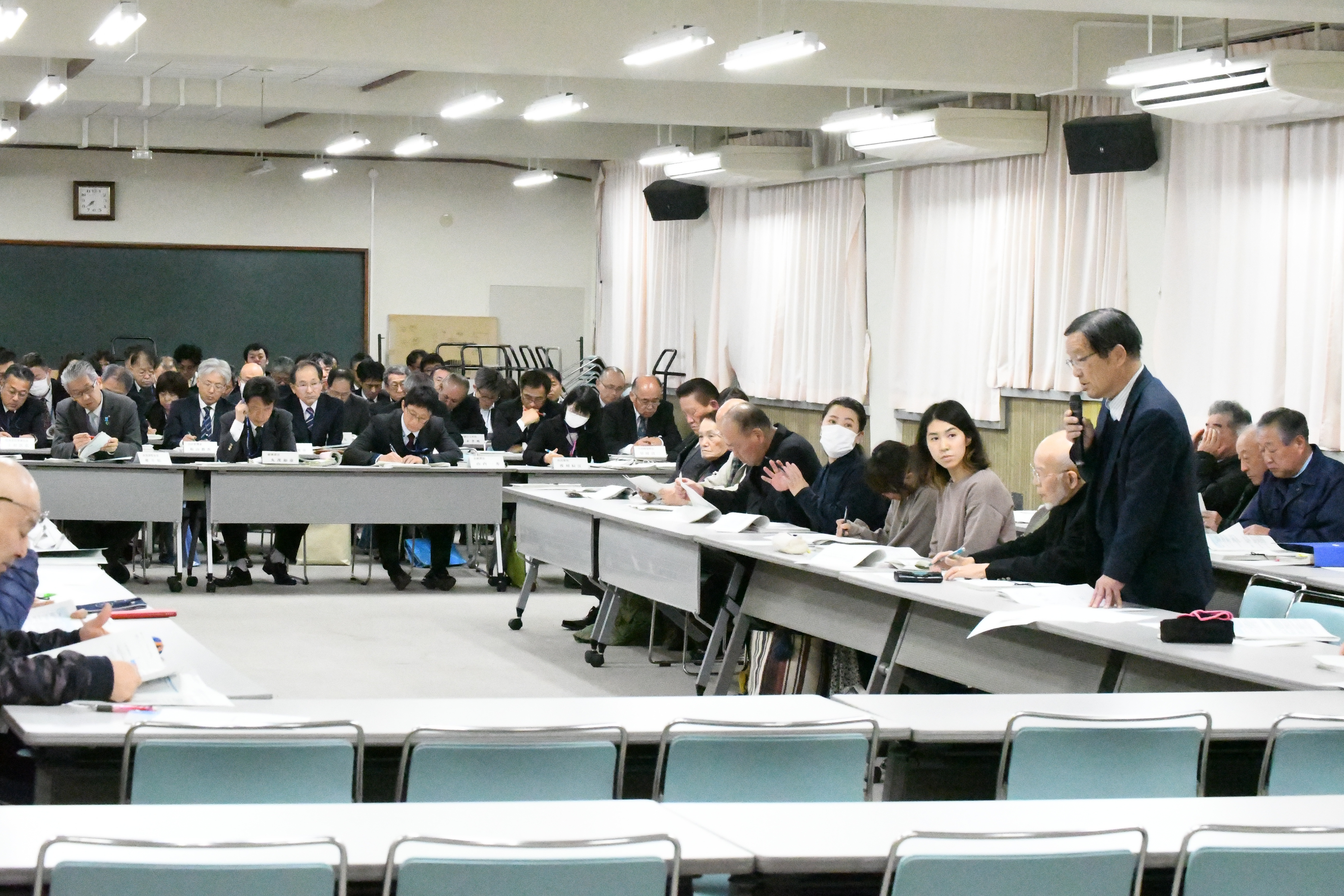 意見交換会の様子2.JPG