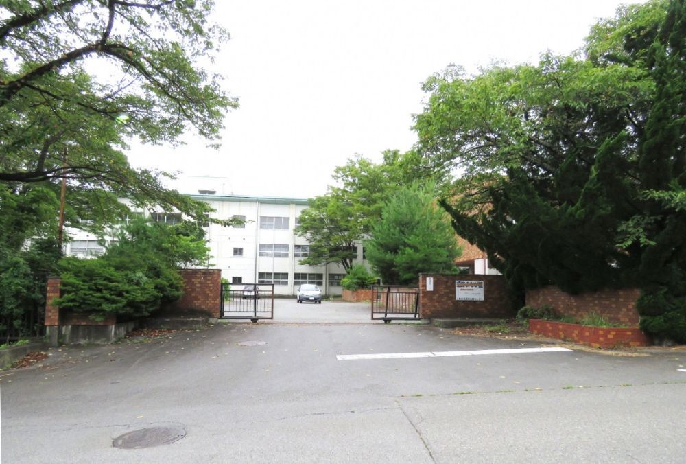 旧山梨県立峡北高等学校-02