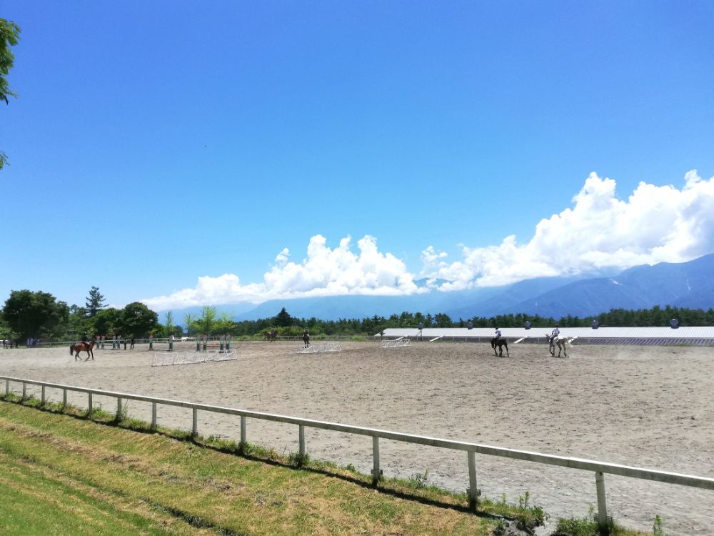 山梨県馬術競技場-01