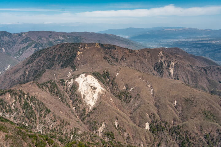 より難度の高い上級者向きルート途中には山の砂浜 水晶ナギも