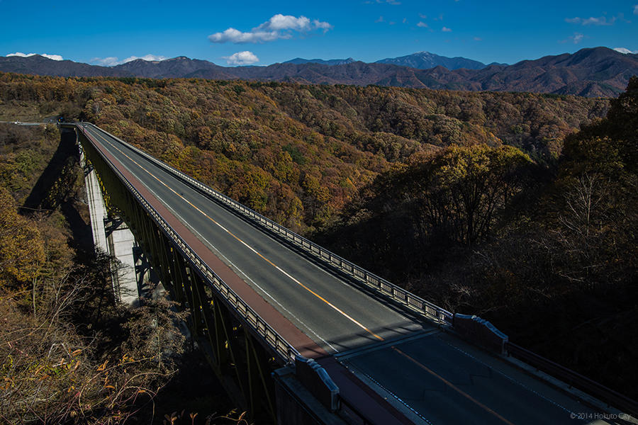 07.高原大橋からの八ヶ岳と川俣川渓谷 16の写真