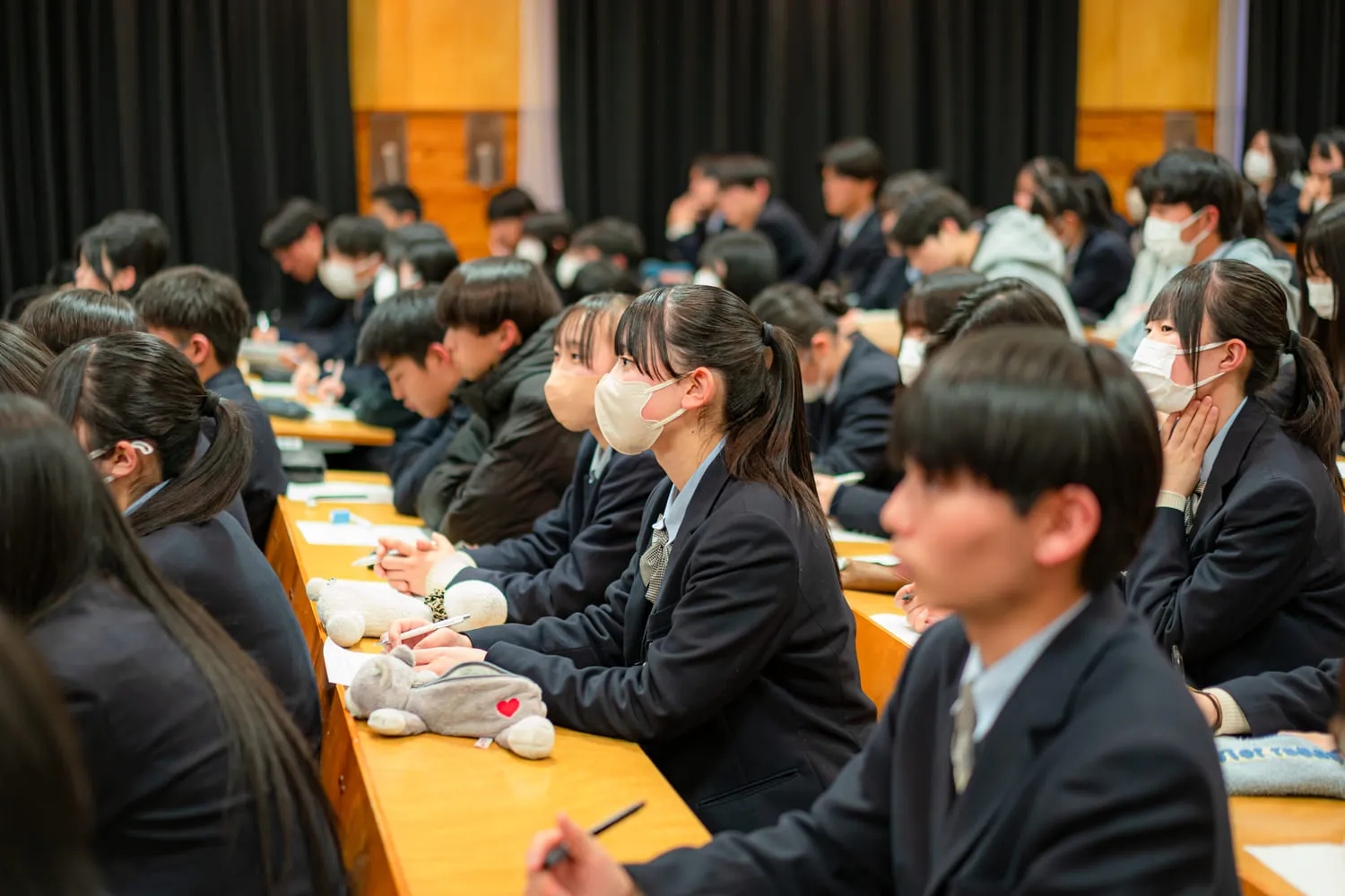 2025水の山ユースアイデアプロジェクト 発表会の様子