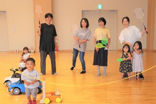 10バドミントン部.JPG