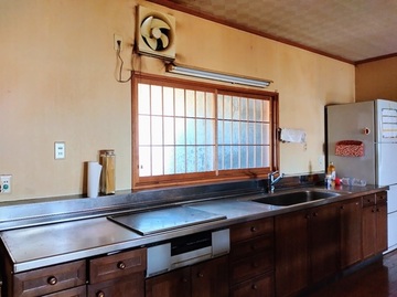 キッチン (JPG 77.9KB)