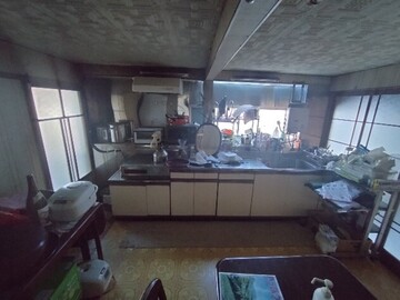 キッチン (JPG 63.8KB)