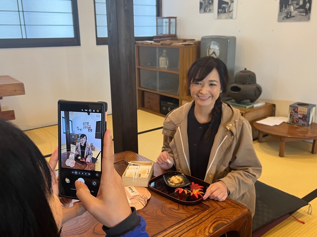 インフルエンサーファムトリップ