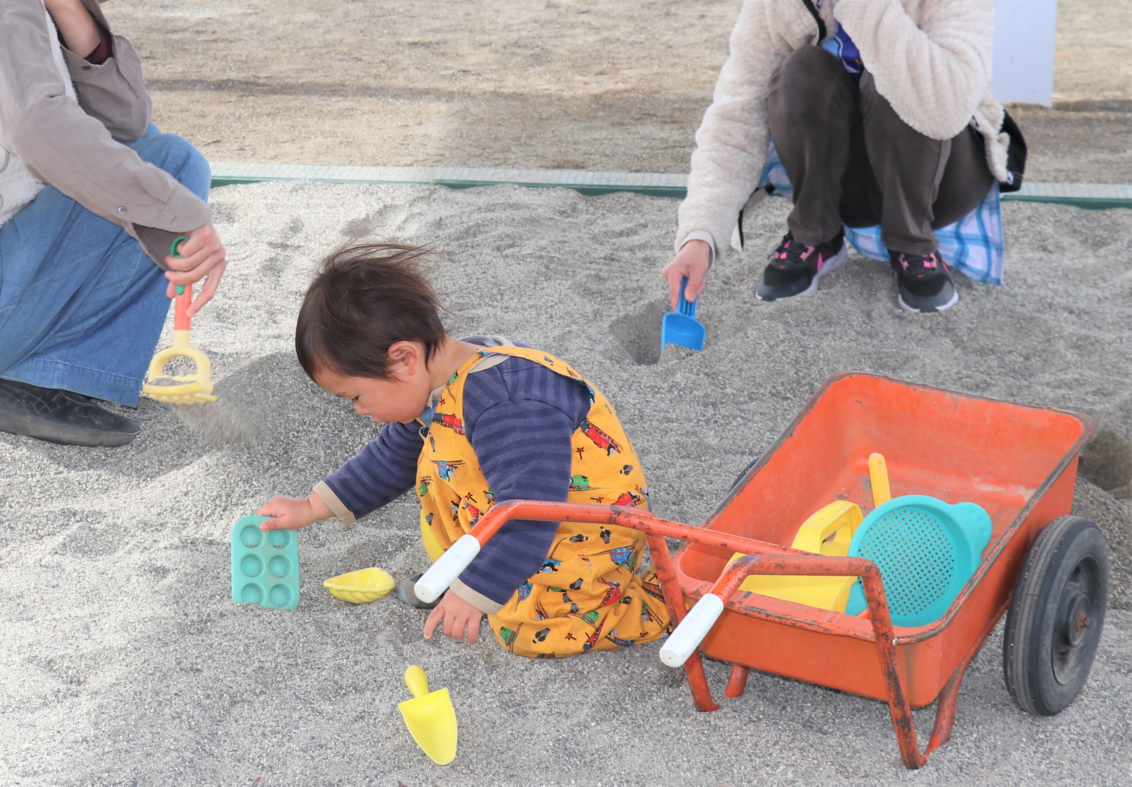 9お砂場だいすき.jpg