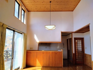 リビング1 (JPG 204KB)