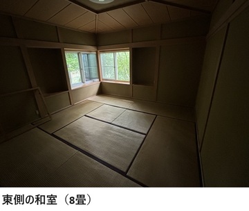 07_東側の和室(8畳) (JPG 132KB)