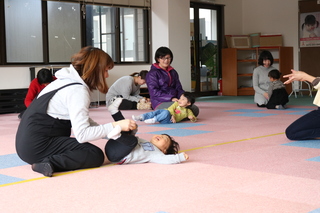 親子ふれあい遊び