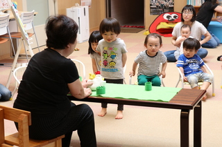 ボランティアさんと子ども