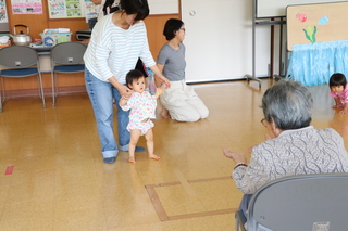 おばあちゃんと親子