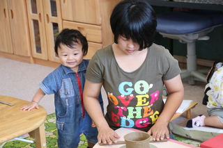 子どもも興味津々