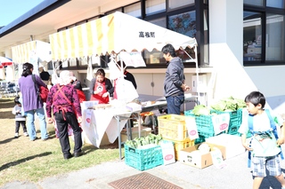 出店者の様子